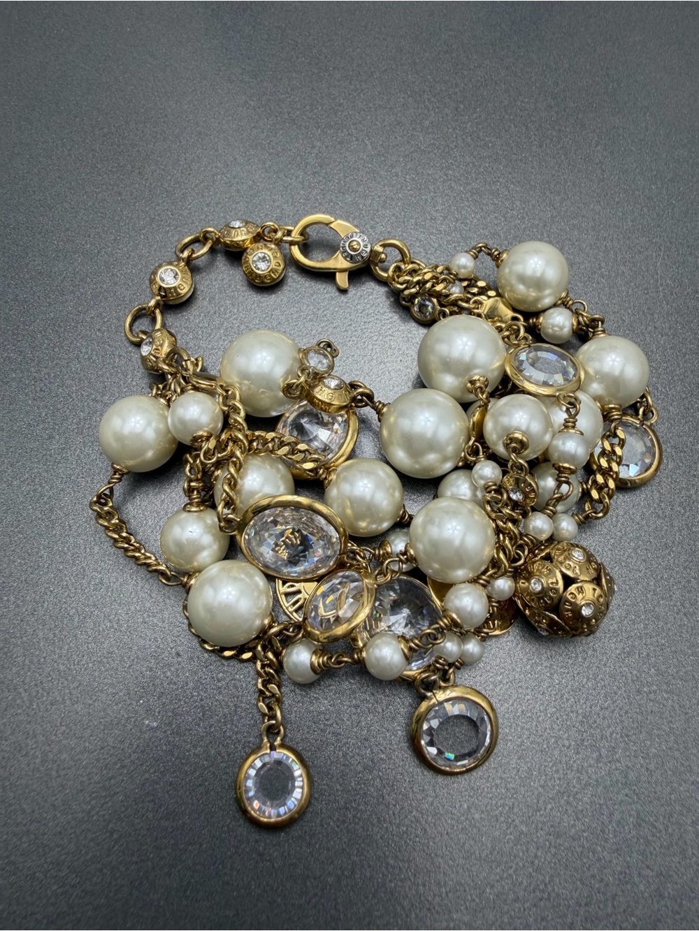 ⬇️⬇️Henri Bendel  Pearl & Crystal Charm Bracelet -
